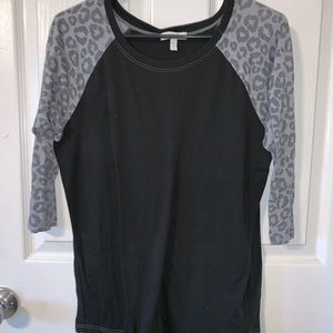 Delia’s 3/4 Sleeve Tee